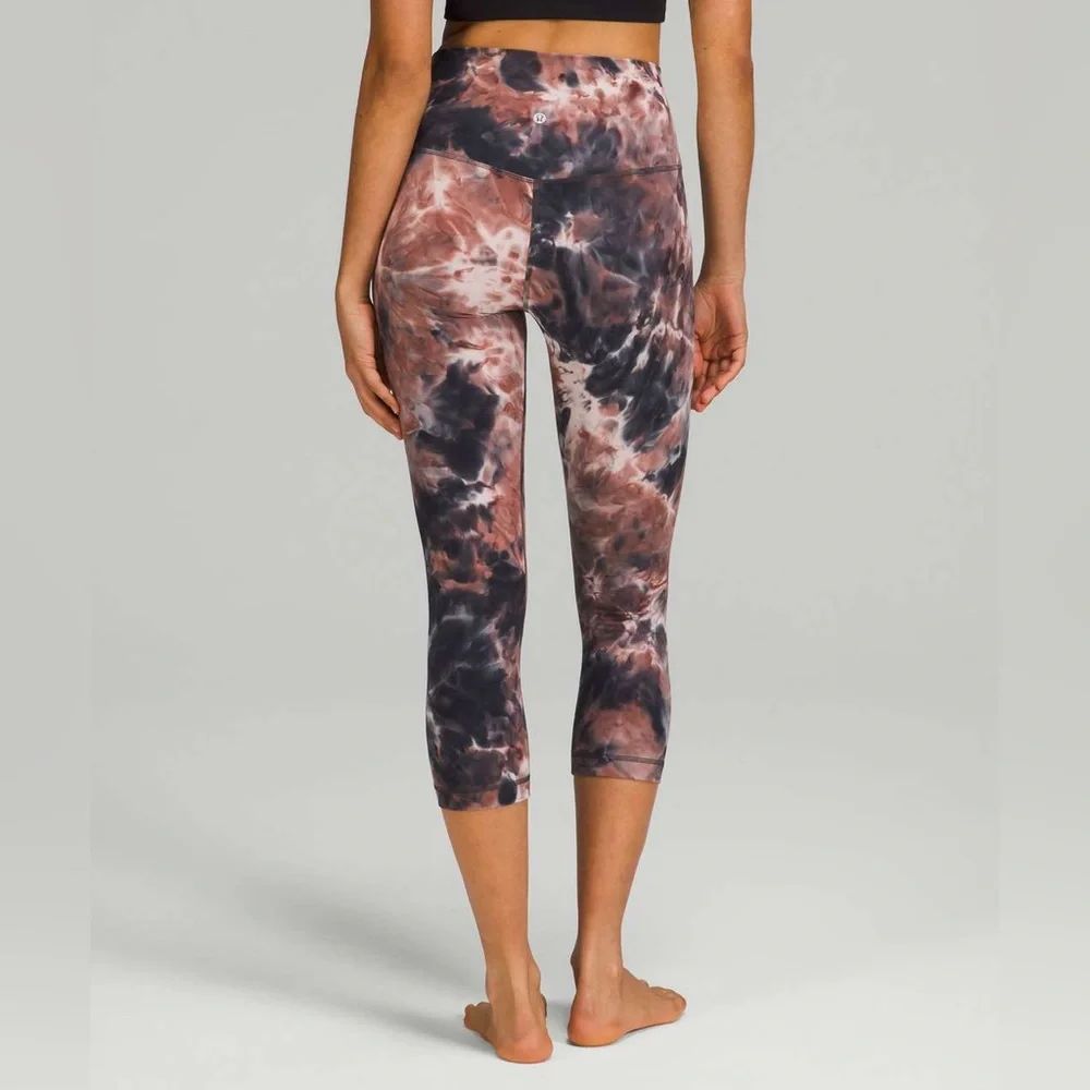 Lululemon Align High Rise 21